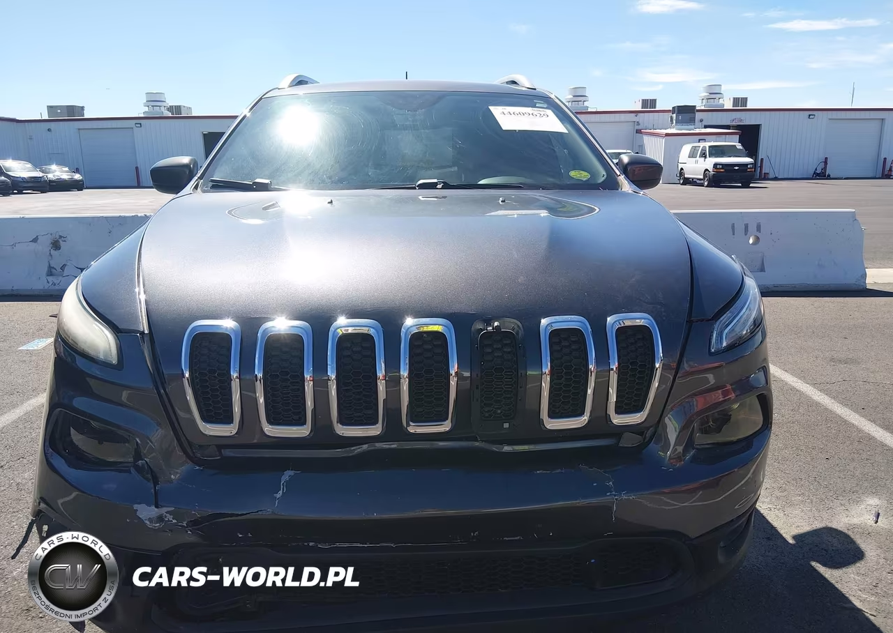 2017 Jeep Cherokee Latitude Fwd VIN:1C4PJLCB9HW668186 - 6