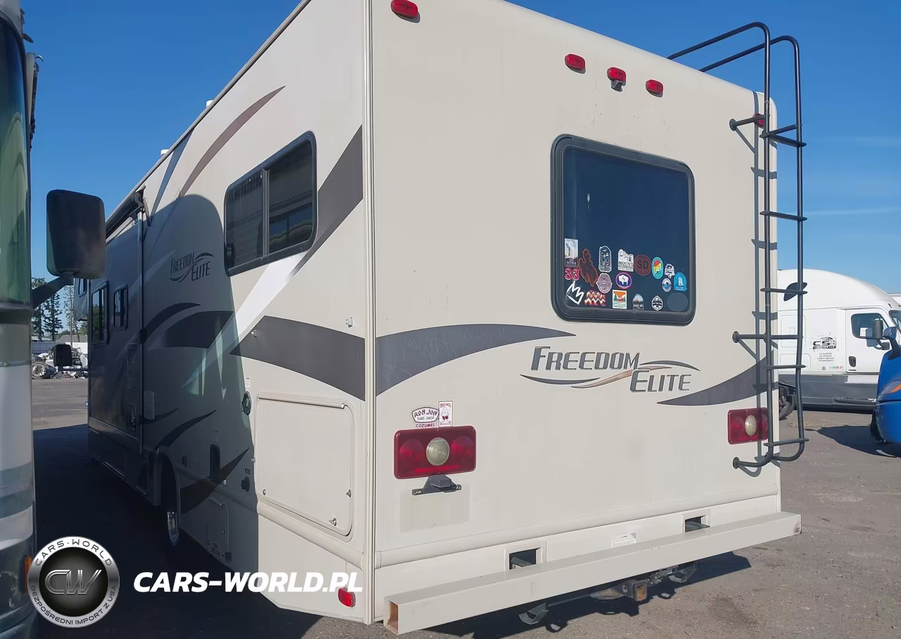 2017 Ford E-450 Cutaway VIN:1FDXE4FSXHDC09939 - 3