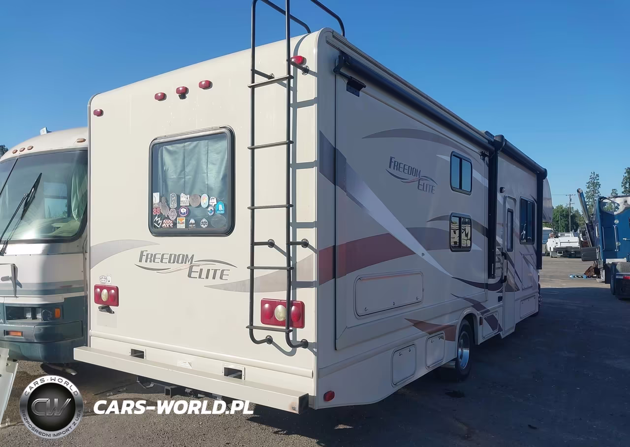2017 Ford E-450 Cutaway VIN:1FDXE4FSXHDC09939 - 4