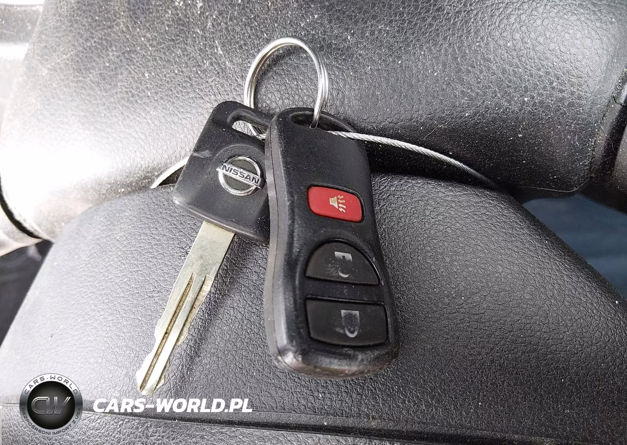 2011 Nissan Versa 1.8S VIN:3N1BC1CPXBL394419 - 11