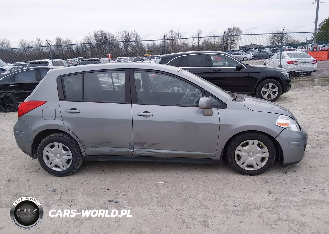 2011 Nissan Versa 1.8S VIN:3N1BC1CPXBL394419 - 14