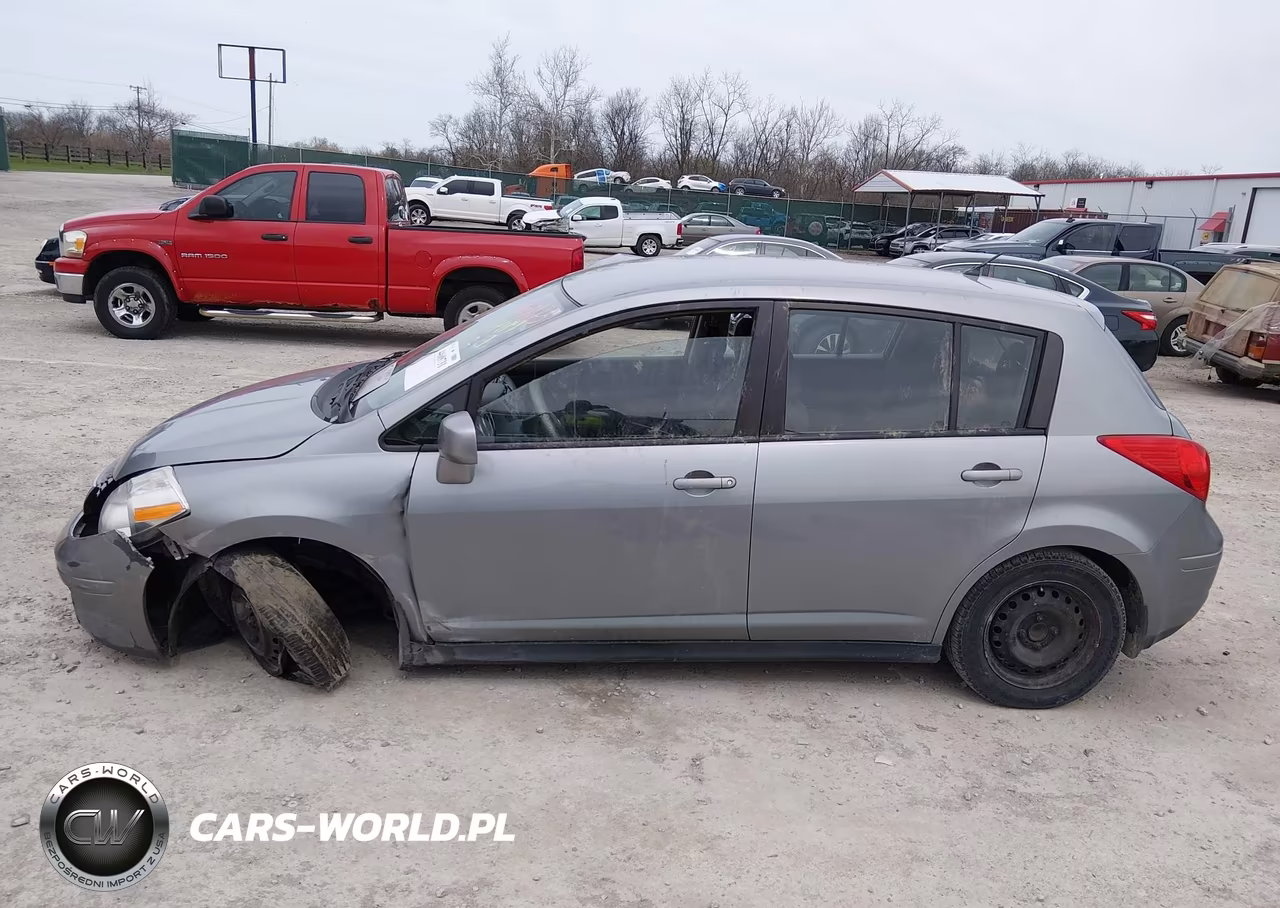 2011 Nissan Versa 1.8S VIN:3N1BC1CPXBL394419 - 15