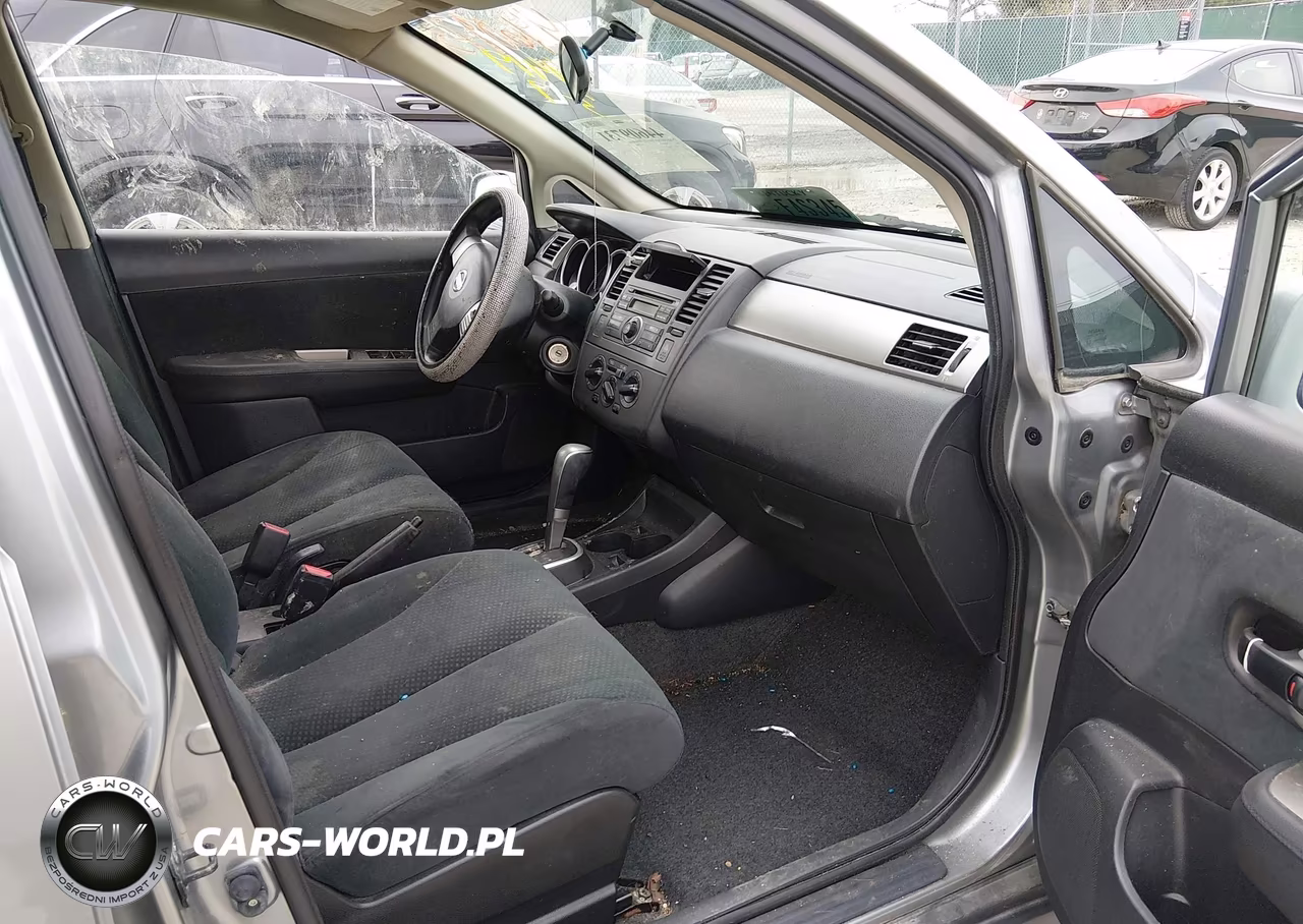2011 Nissan Versa 1.8S VIN:3N1BC1CPXBL394419 - 5