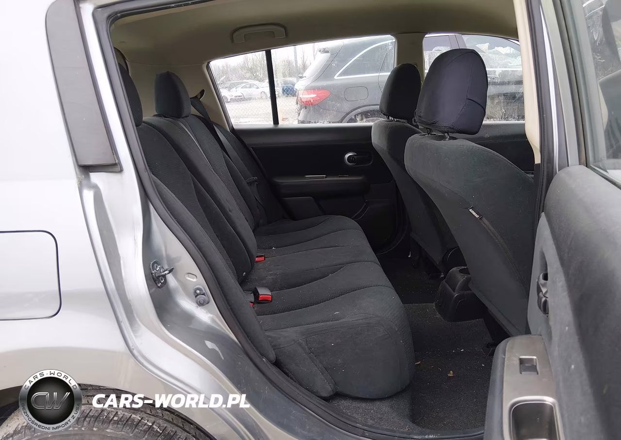 2011 Nissan Versa 1.8S VIN:3N1BC1CPXBL394419 - 8