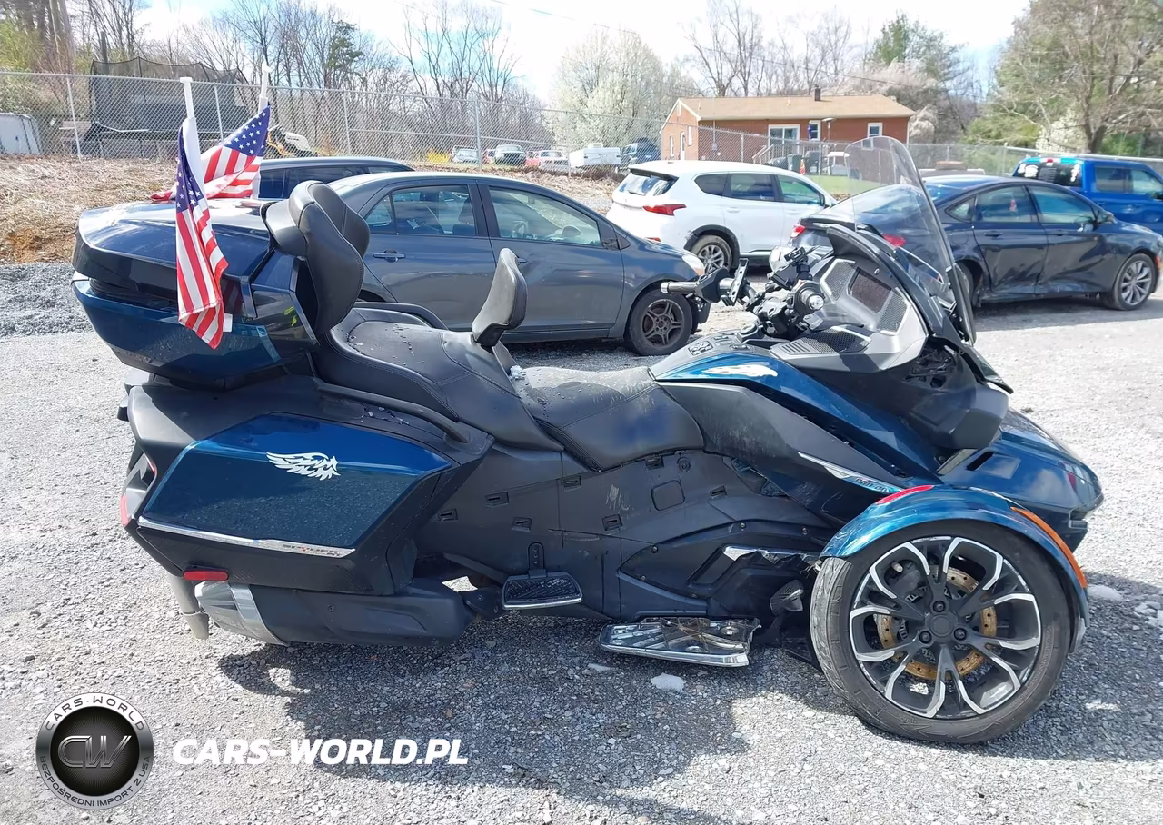 2020 Can-Am Spyder Roadster Rt-Rt Limited VIN:2BXNBDD27LV000517 - 12