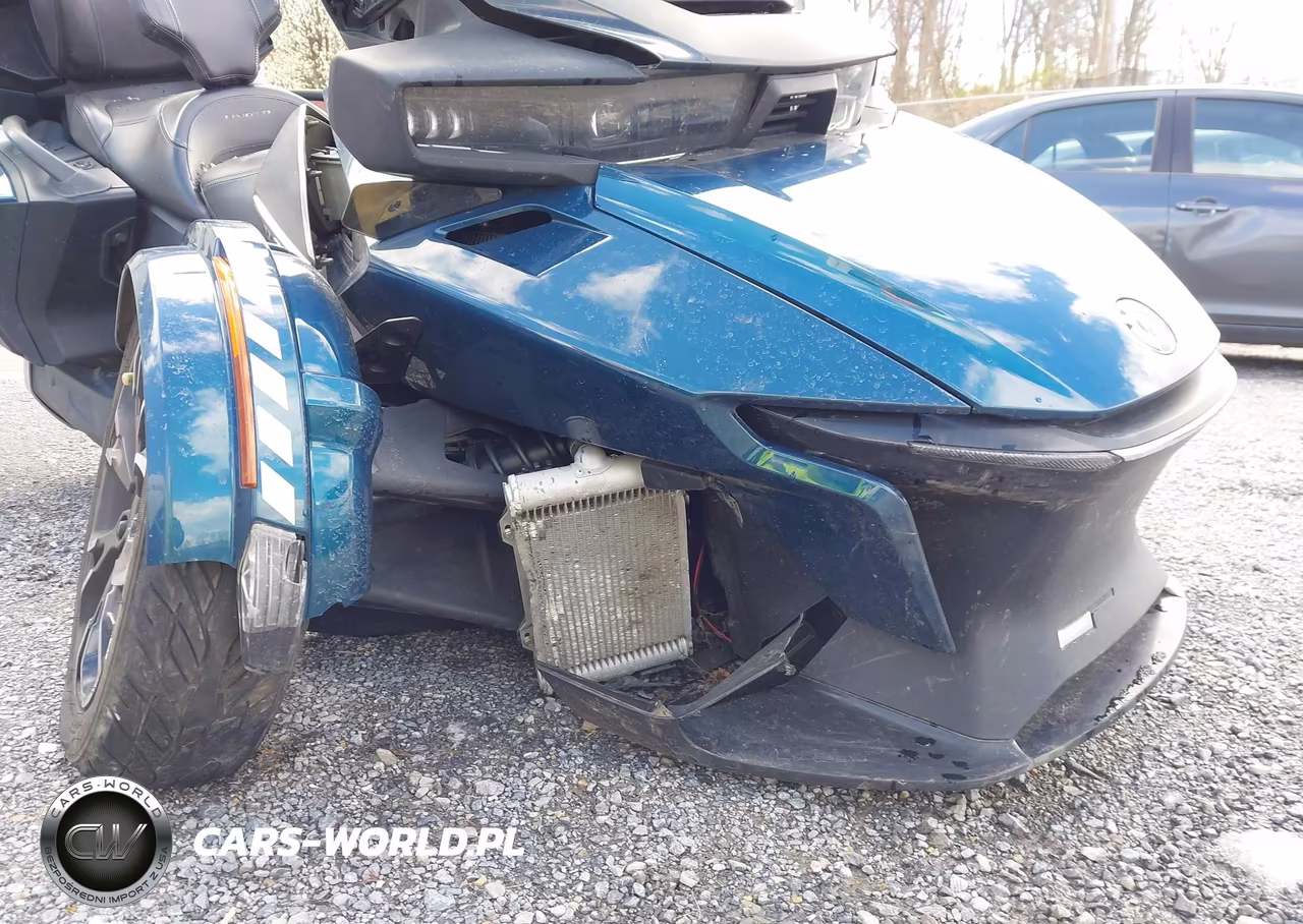2020 Can-Am Spyder Roadster Rt-Rt Limited VIN:2BXNBDD27LV000517 - 14