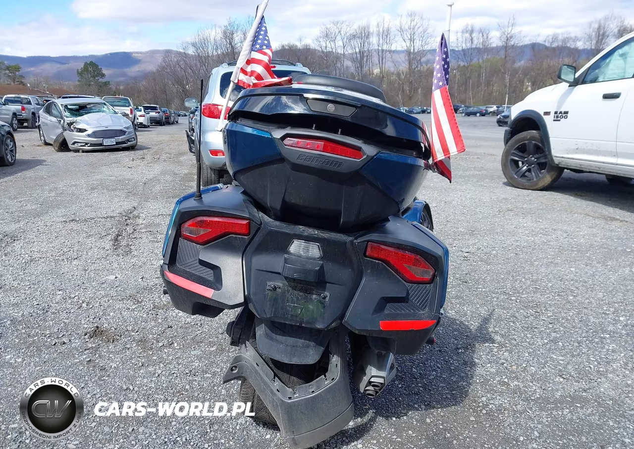 2020 Can-Am Spyder Roadster Rt-Rt Limited VIN:2BXNBDD27LV000517 - 6
