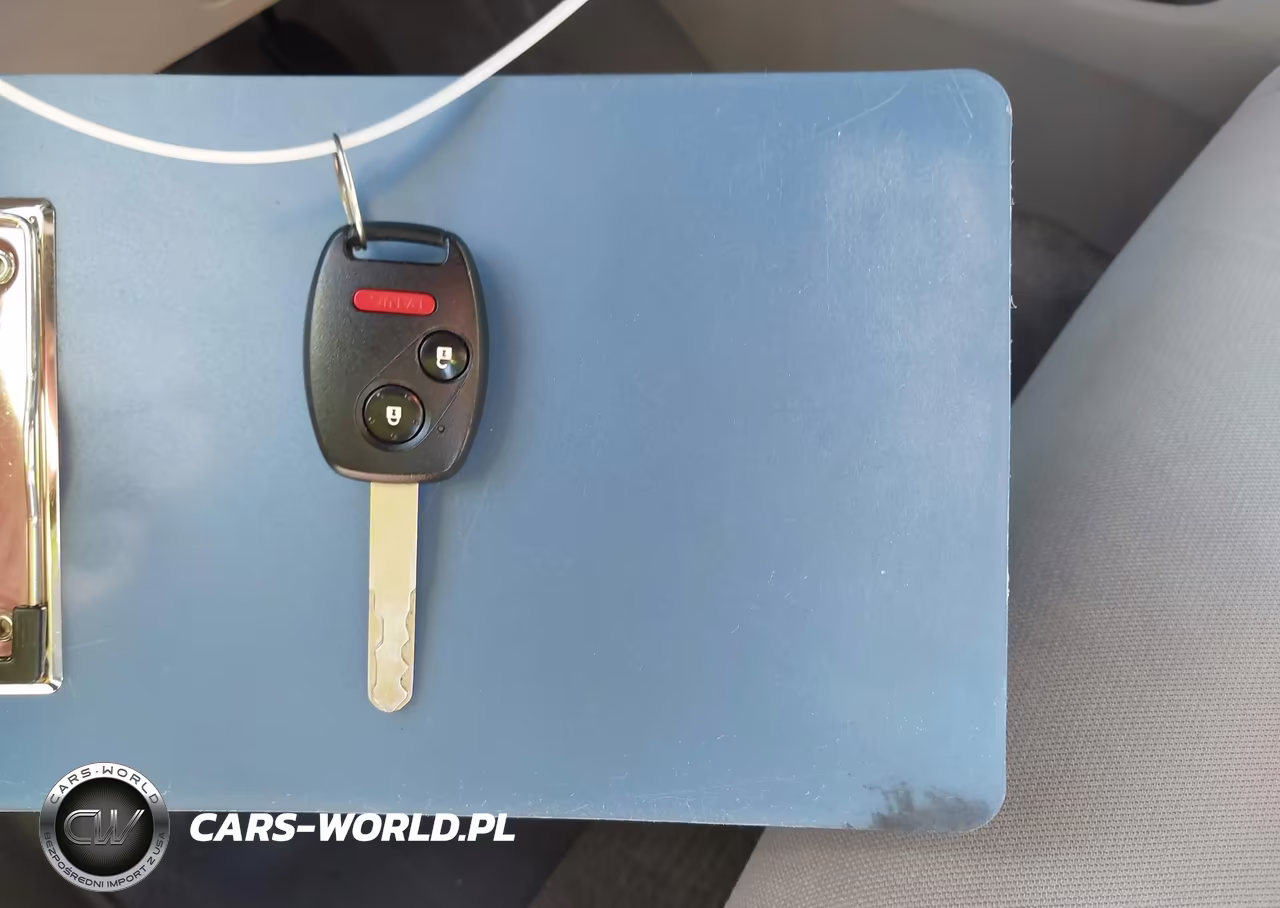 2012 Honda Insight VIN:JHMZE2H3XCS000243 - 11