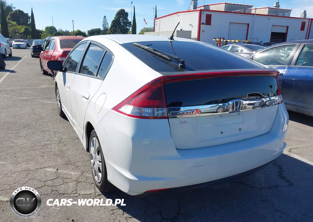 2012 Honda Insight VIN:JHMZE2H3XCS000243 - 3