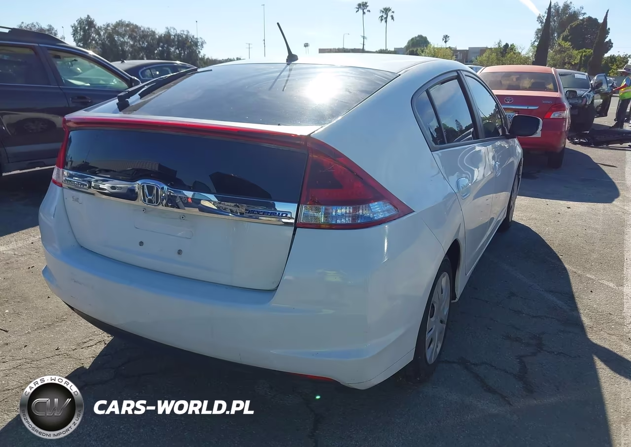 2012 Honda Insight VIN:JHMZE2H3XCS000243 - 4