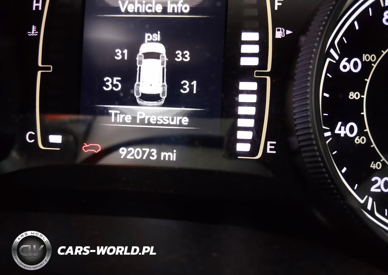 2019 Jeep Cherokee Latitude Plus 4X4 VIN:1C4PJMLN6KD163953 - 16
