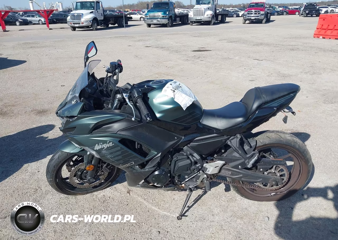 2025 Kawasaki Ex650 P VIN:ML5EXEP19SDAF6388 - 13