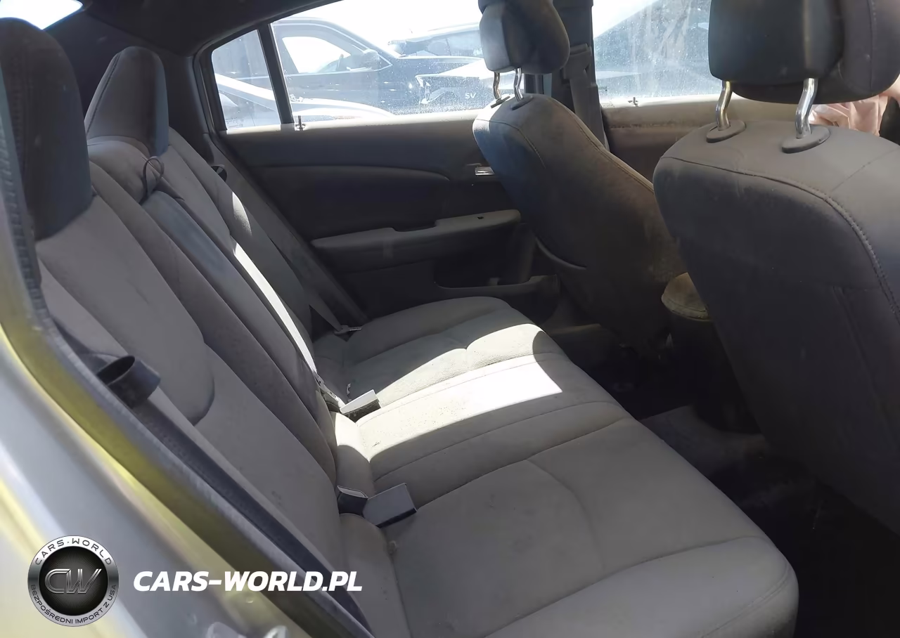 2014 Chrysler 200 Touring VIN:1C3CCBBB2EN120265 - 8