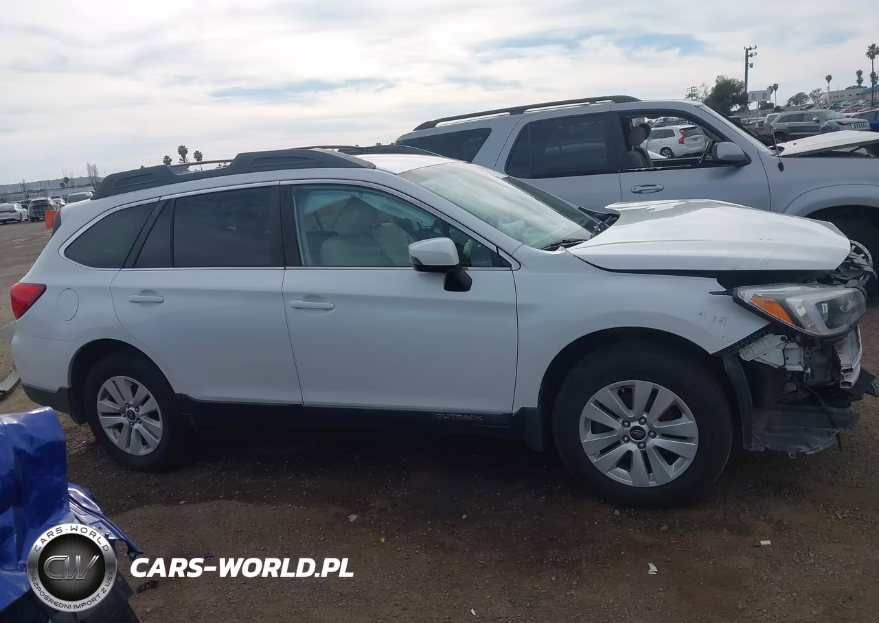 2017 Subaru Outback 2.5I Premium VIN:4S4BSAFC0H3427064 - 14