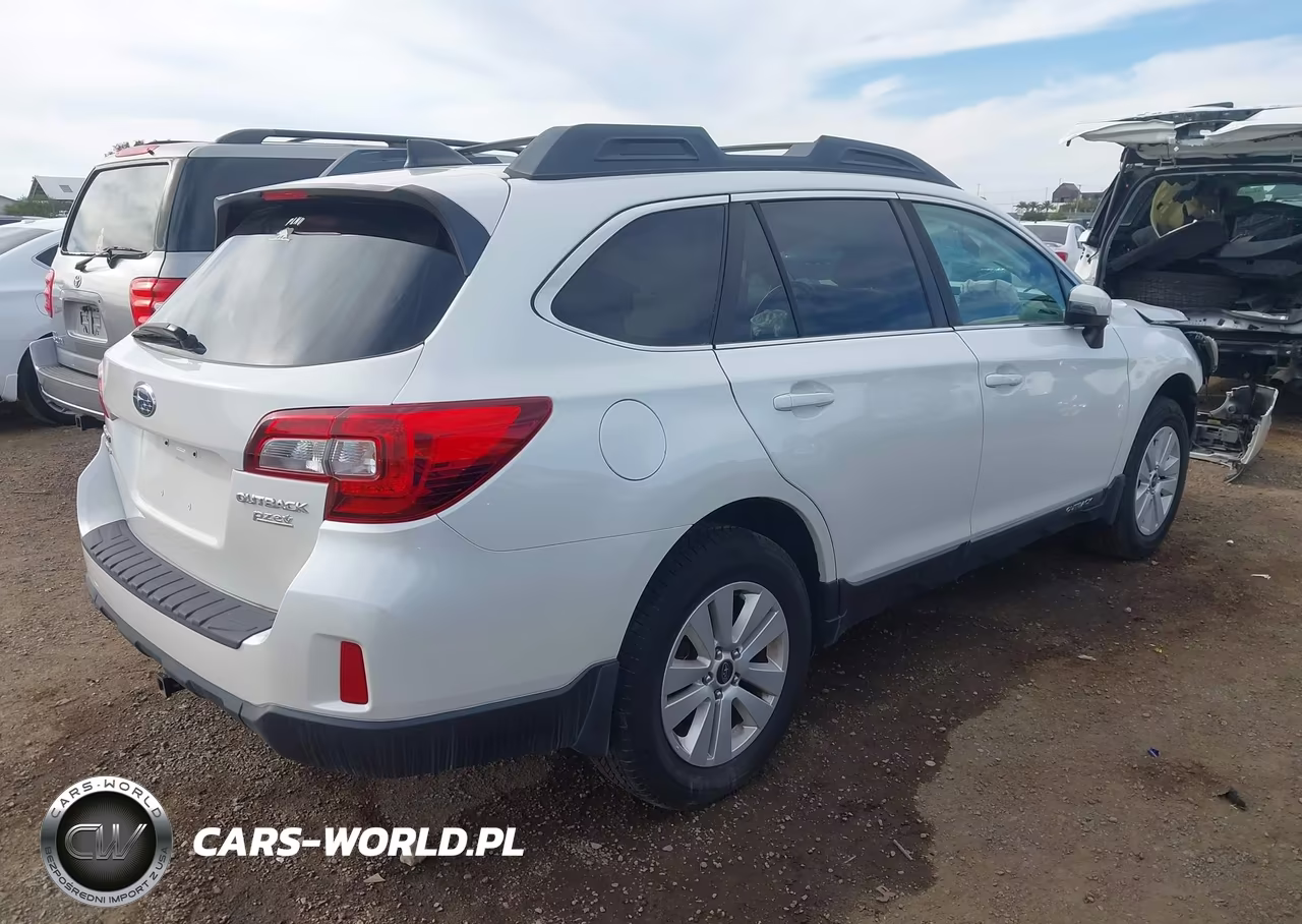 2017 Subaru Outback 2.5I Premium VIN:4S4BSAFC0H3427064 - 4
