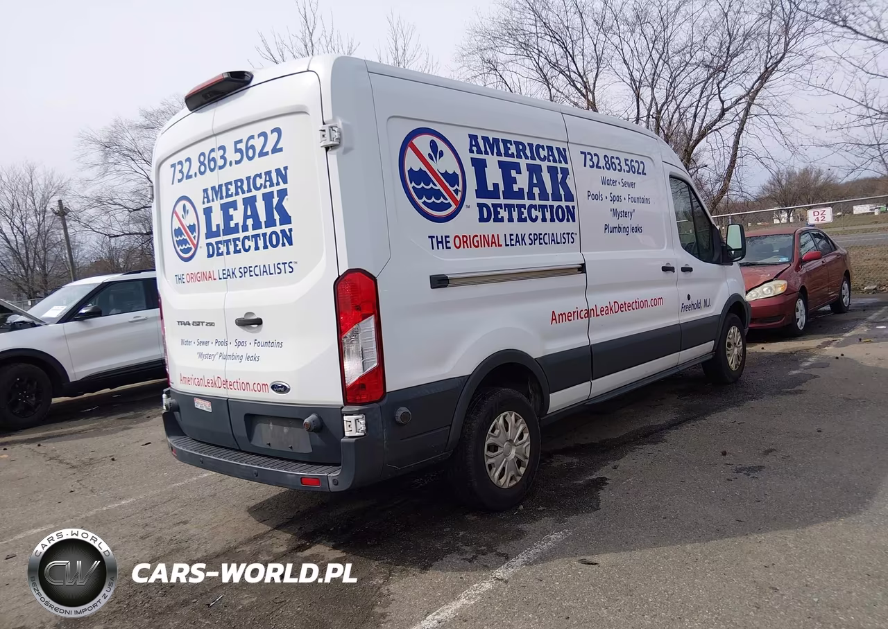 2018 Ford Transit-250 VIN:1FTYR2CM2JKB23937 - 4