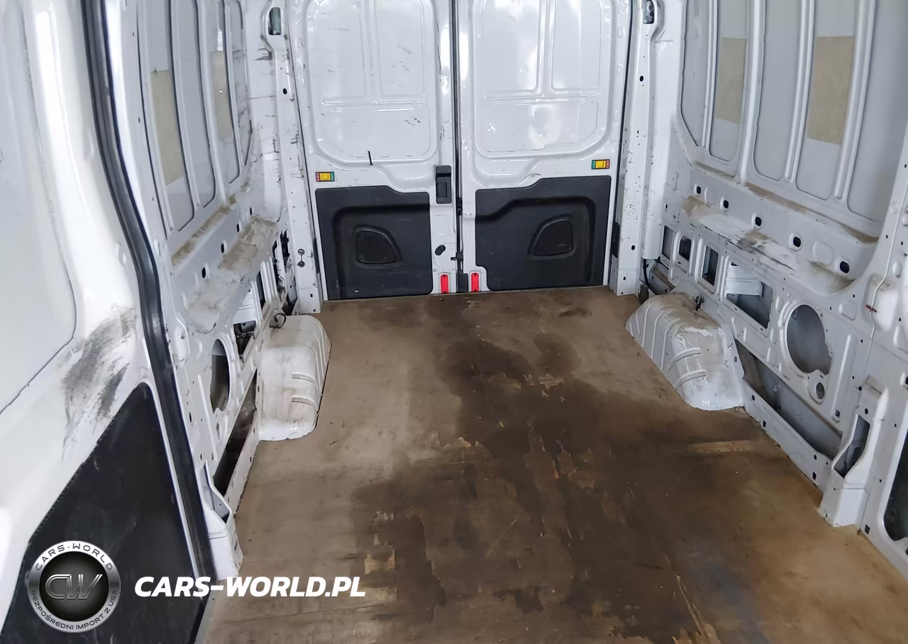2018 Ford Transit-250 VIN:1FTYR2CM2JKB23937 - 8