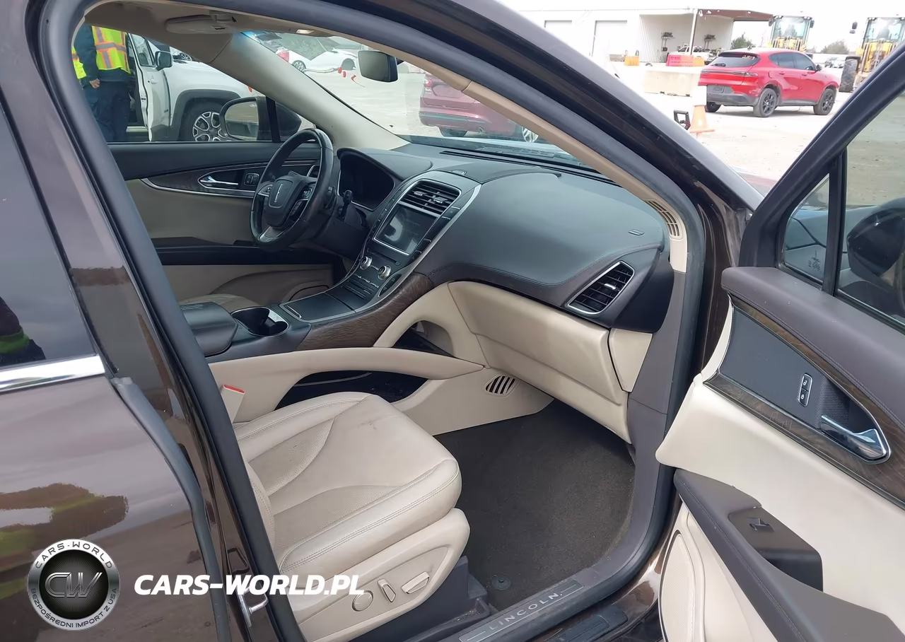 2019 Lincoln Nautilus Select VIN:2LMPJ8K94KBL31395 - 5