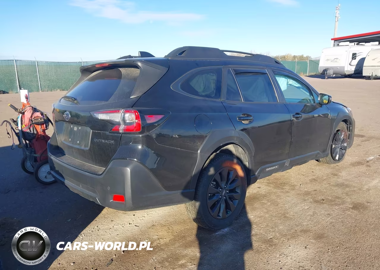 2024 Subaru Outback Onyx Edition VIN:4S4BTALCXR3155190 - 4
