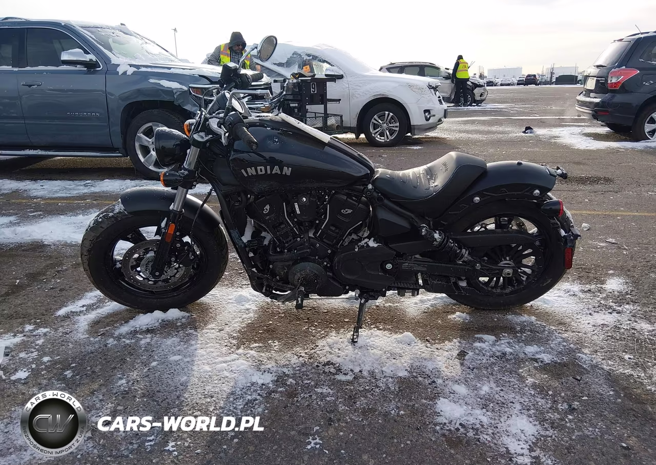 2025 Indian Motorcycle Co. Scout Sixty Bobber VIN:56KSBV61XS3024057 - 13
