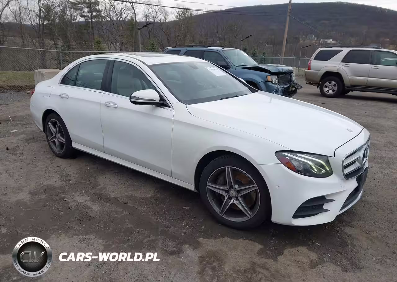 2017 Mercedes-Benz E 300 4Matic
