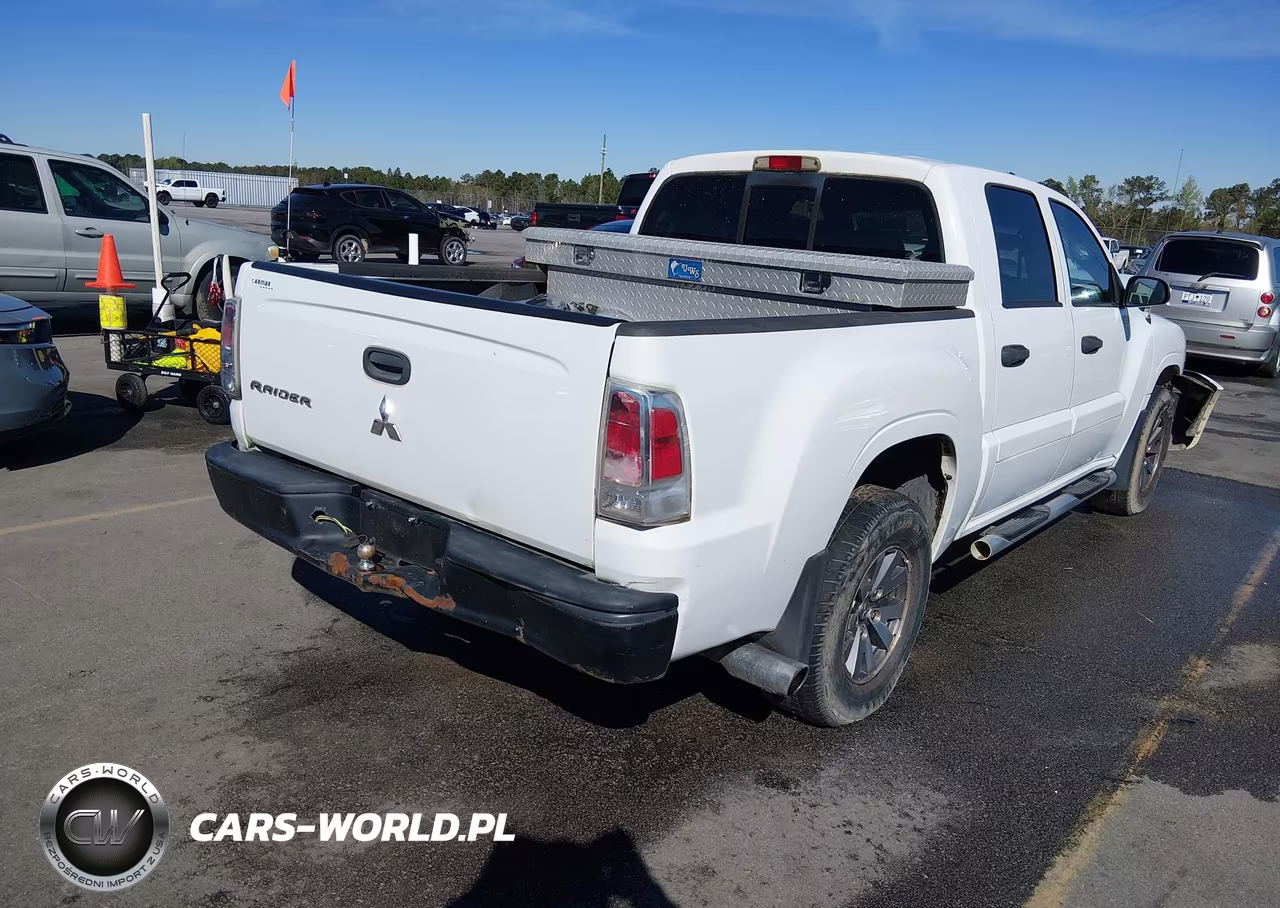 2008 Mitsubishi Raider Ls VIN:1Z7HC28K98S572393 - 4