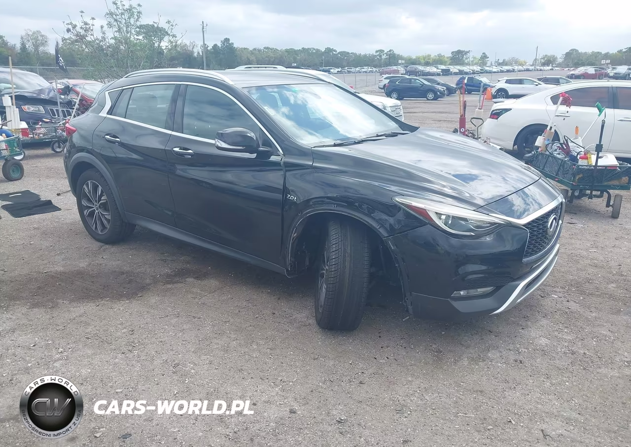 2017 Infiniti Qx30 Premium – zdjęcie 1 z 16