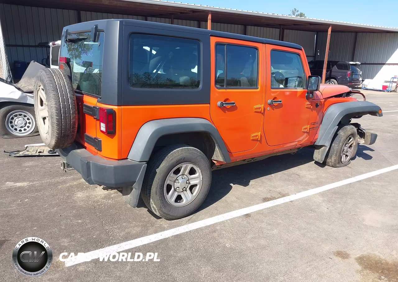 2015 Jeep Wrangler Unlimited Sport Rhd VIN:1C4BJWKG3FL632839 - 4