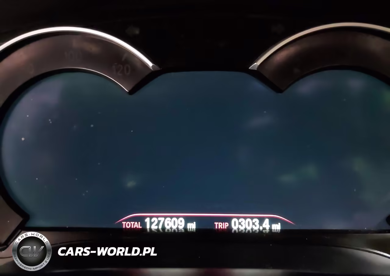 2019 BMW 530I xDrive VIN:WBAJA7C55KWW23354 - 15