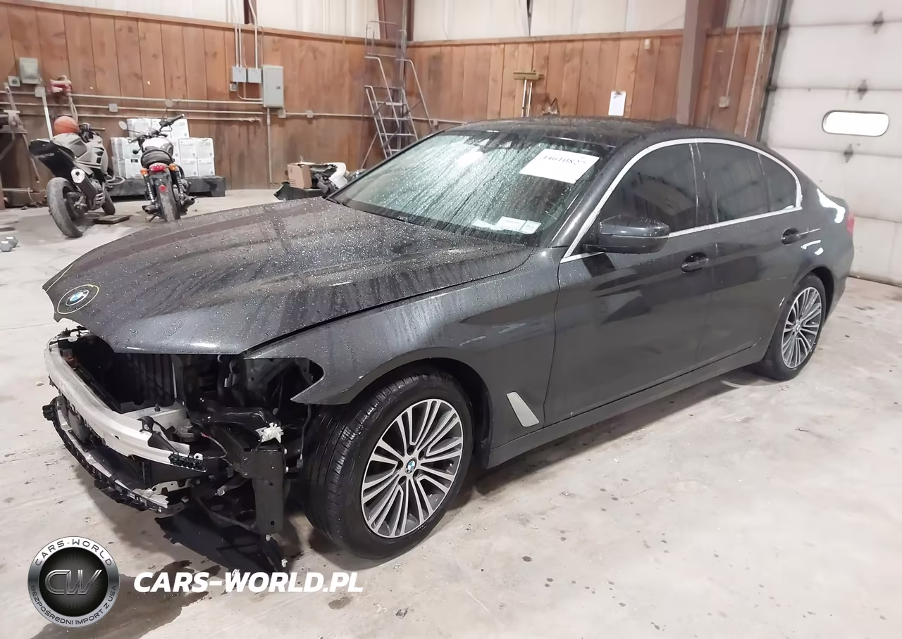 2019 BMW 530I xDrive VIN:WBAJA7C55KWW23354 - 2