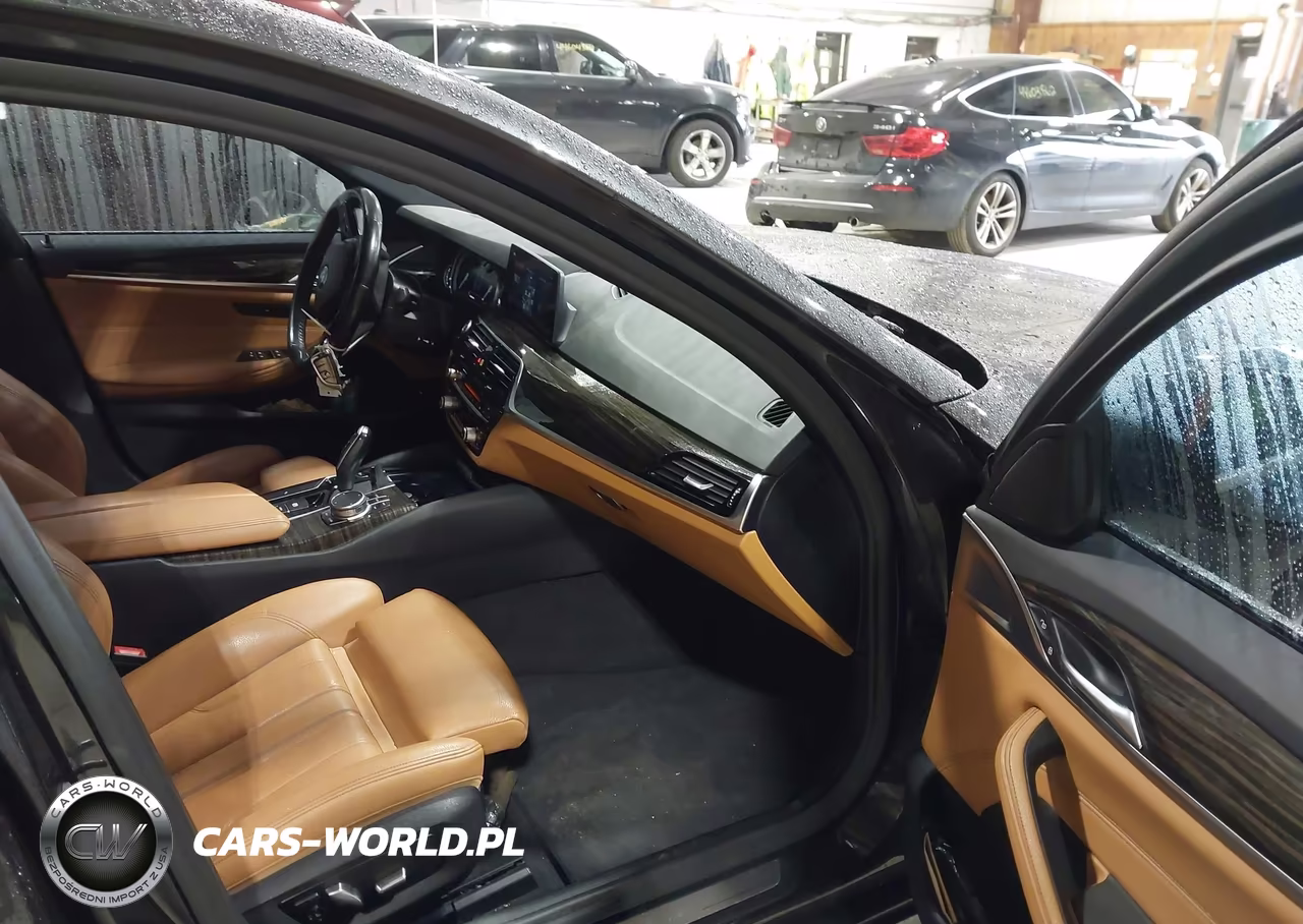 2019 BMW 530I xDrive VIN:WBAJA7C55KWW23354 - 5