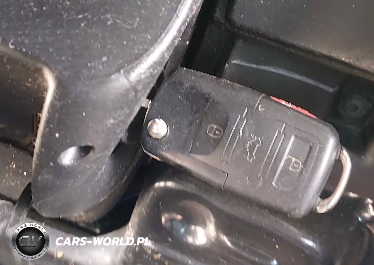 2008 Volkswagen New Beetle Se VIN:3VWRF31Y08M412291 - 11