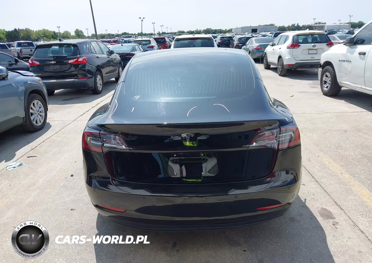 TESLA MODEL 3 VIN:5YJ3E1EA0JF075936 - 16