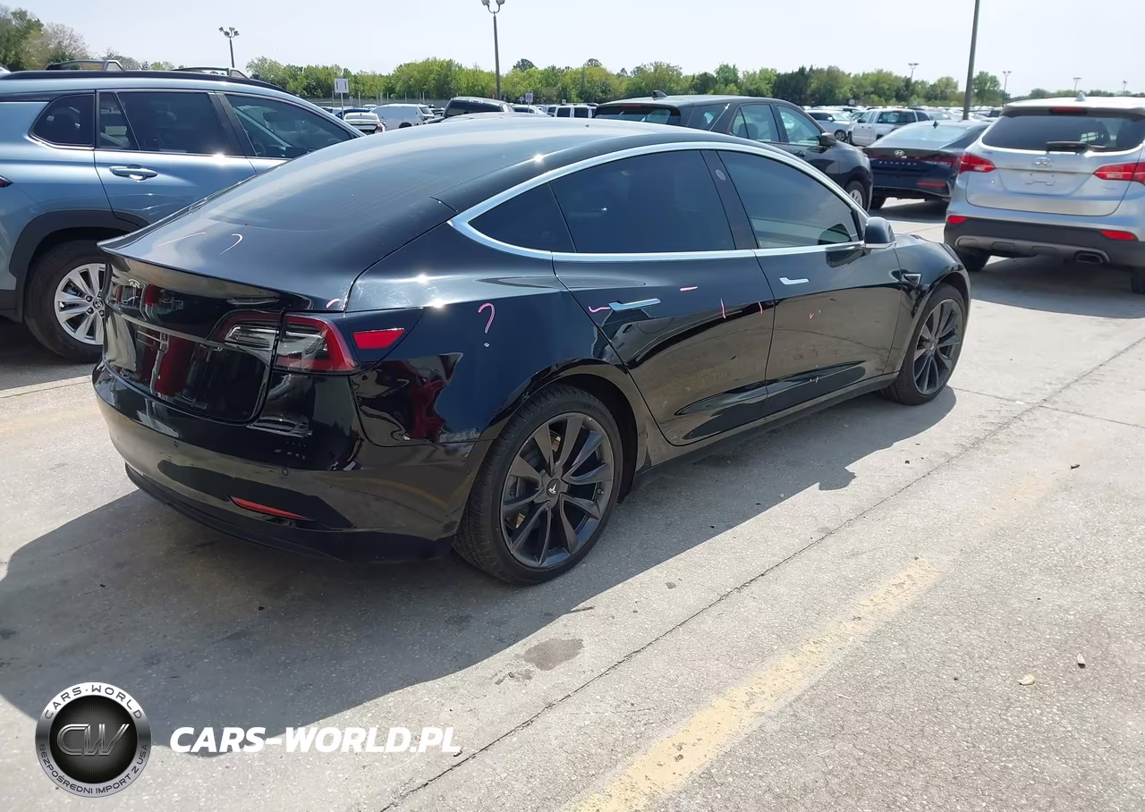 TESLA MODEL 3 VIN:5YJ3E1EA0JF075936 - 4