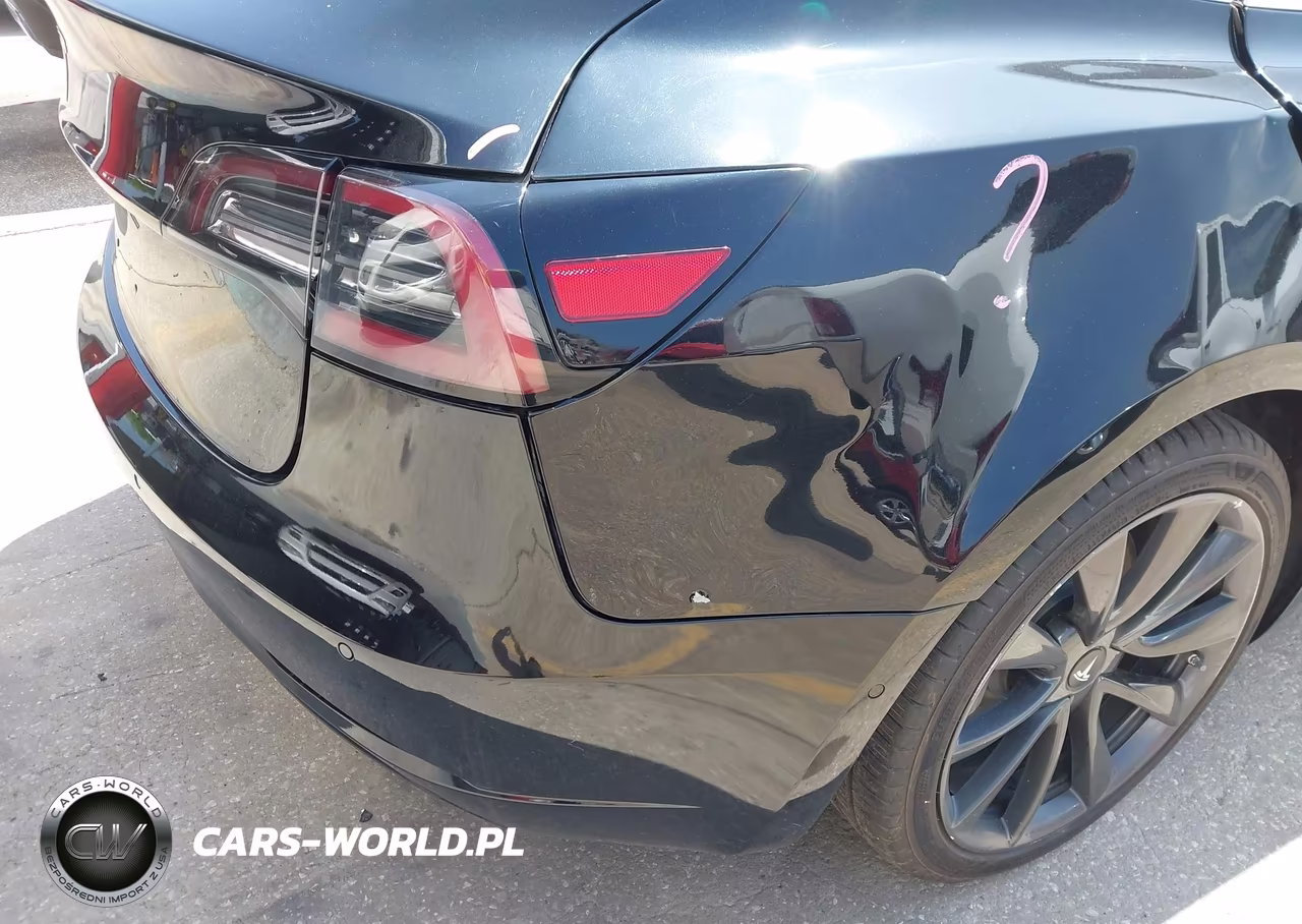 TESLA MODEL 3 VIN:5YJ3E1EA0JF075936 - 6