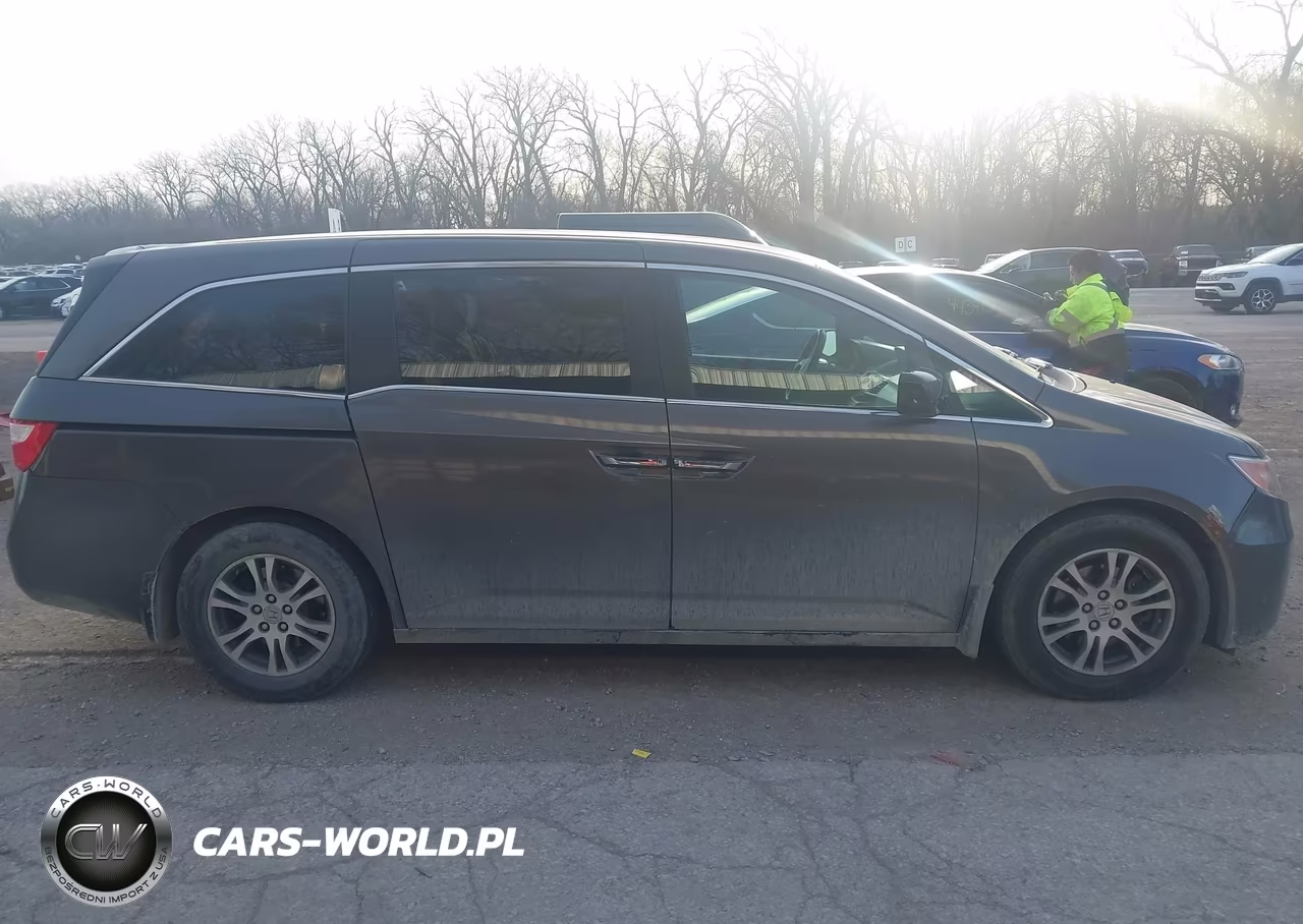 2013 Honda Odyssey Ex VIN:5FNRL5H42DB021281 - 13
