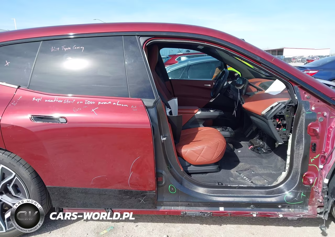 2025 BMW Ix xDrive50 VIN:WB523CF01SCS68268 - 14