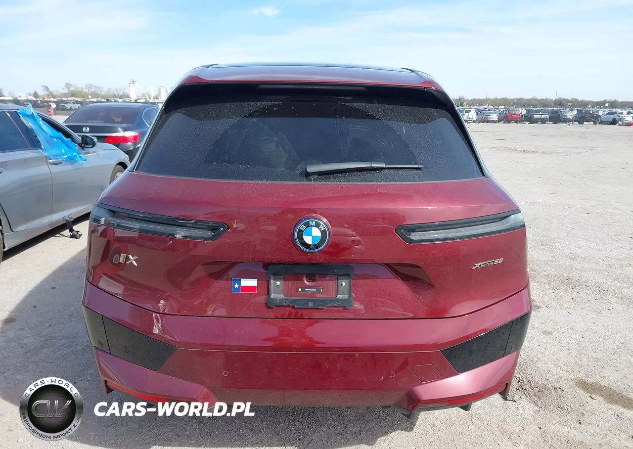 2025 BMW Ix xDrive50 VIN:WB523CF01SCS68268 - 17
