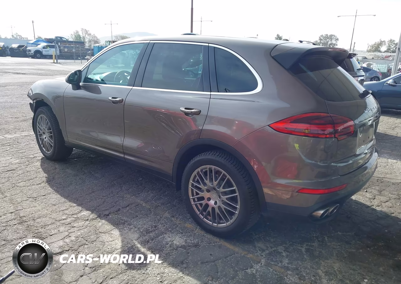 2016 Porsche Cayenne S VIN:WP1AB2A27GLA93021 - 3
