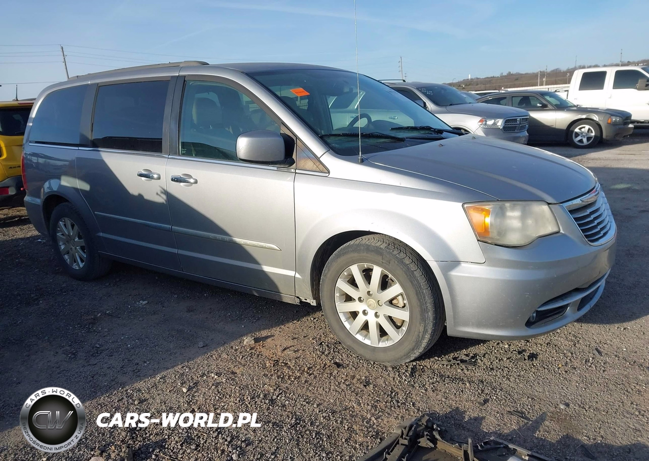 2015 Chrysler Town & Country Touring