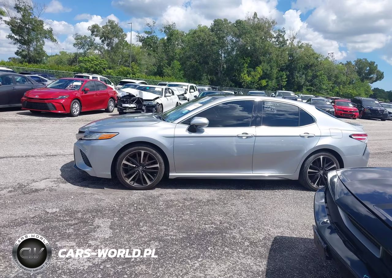 2020 Toyota Camry Xse VIN:4T1K61AK5LU910961 - 14
