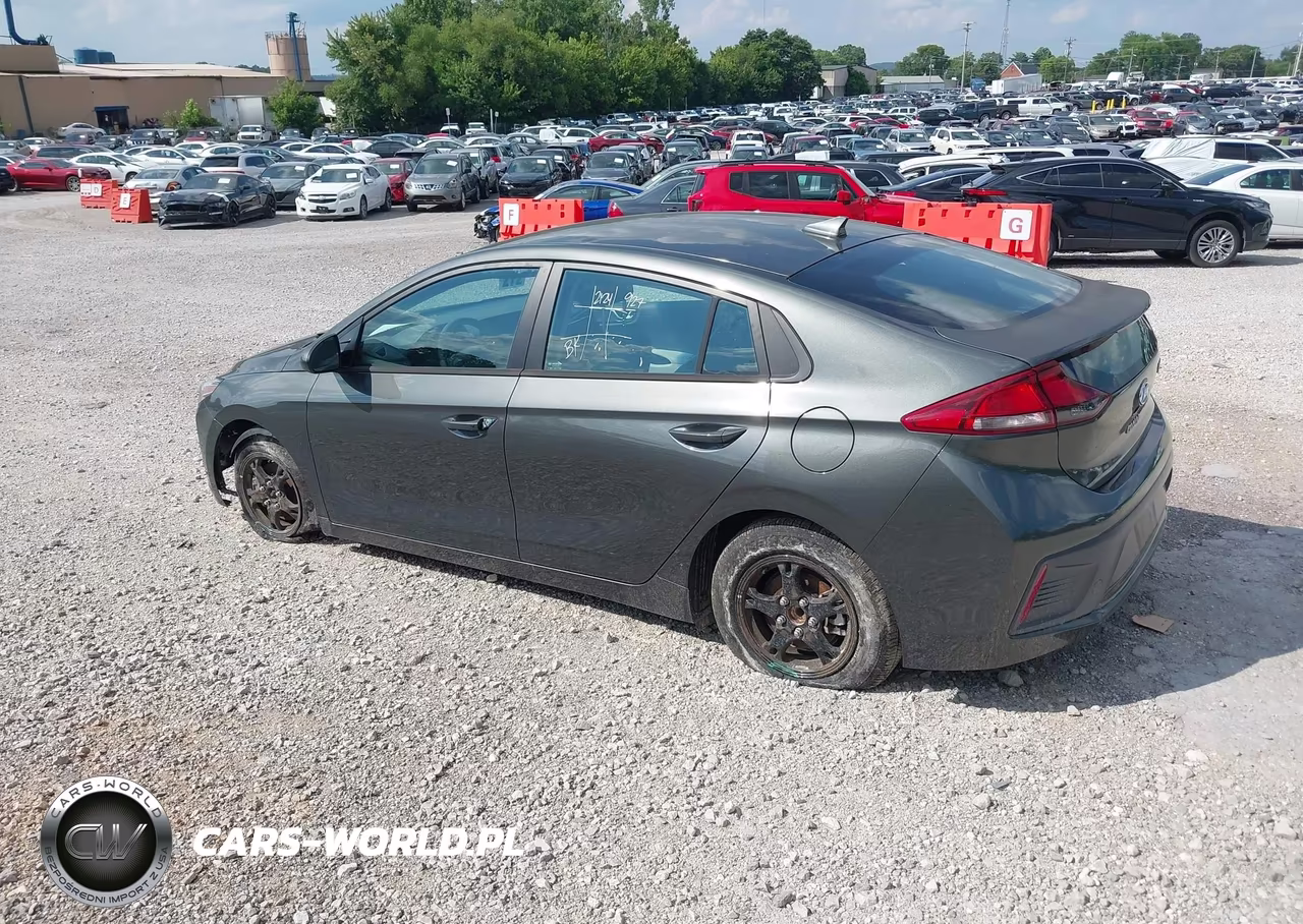 2021 Hyundai Ioniq Hybrid Blue VIN:KMHC65LC1MU247164 - 3