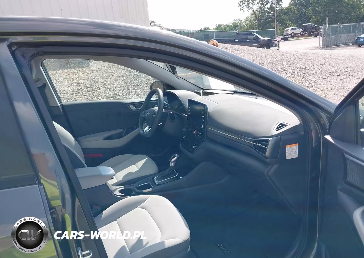 2021 Hyundai Ioniq Hybrid Blue VIN:KMHC65LC1MU247164 - 5