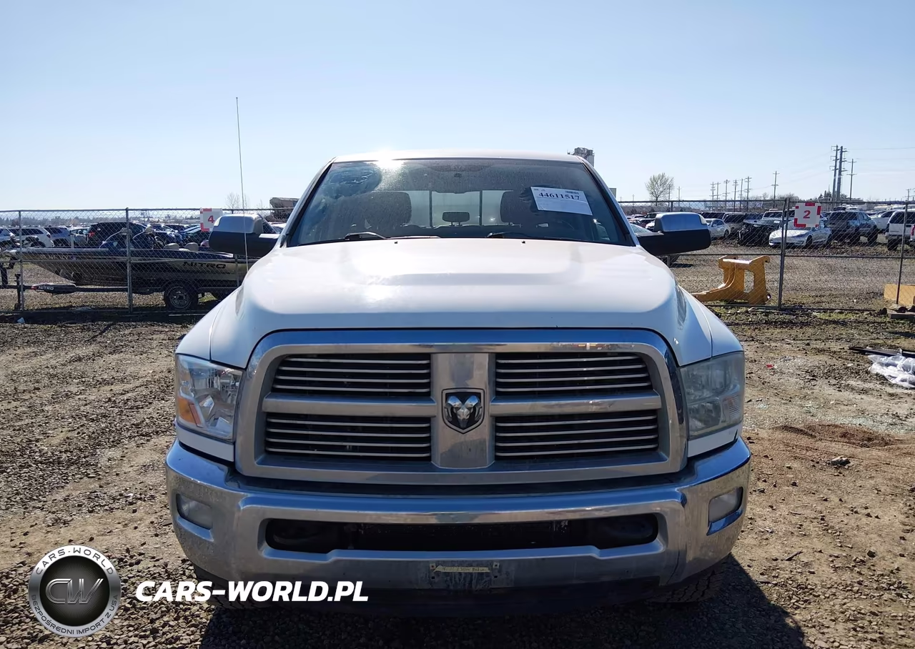 2011 Ram Ram 3500 Laramie VIN:3D73Y3CL5BG622840 - 14