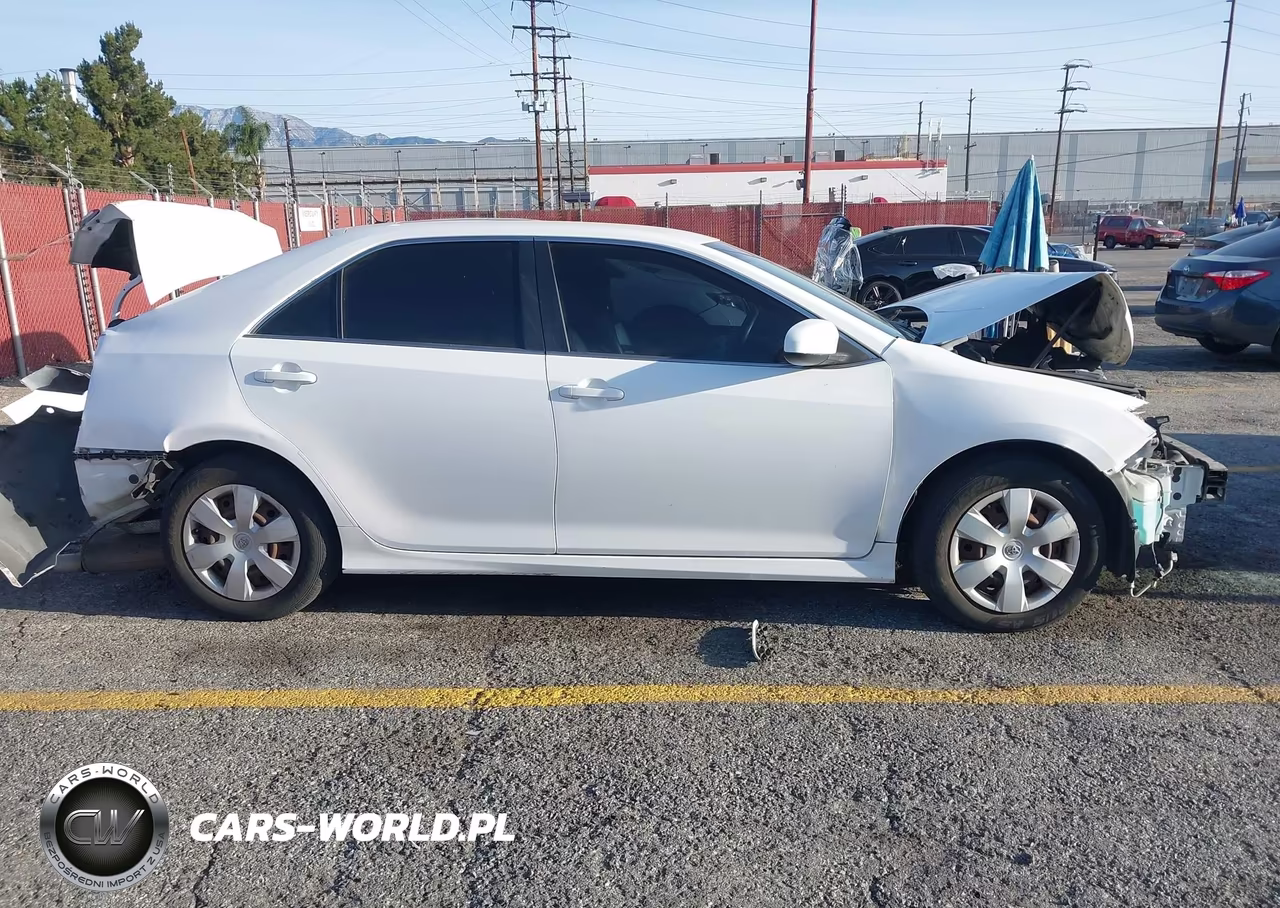 2014 Toyota Camry Se VIN:4T1BF1FK7EU395554 - 14