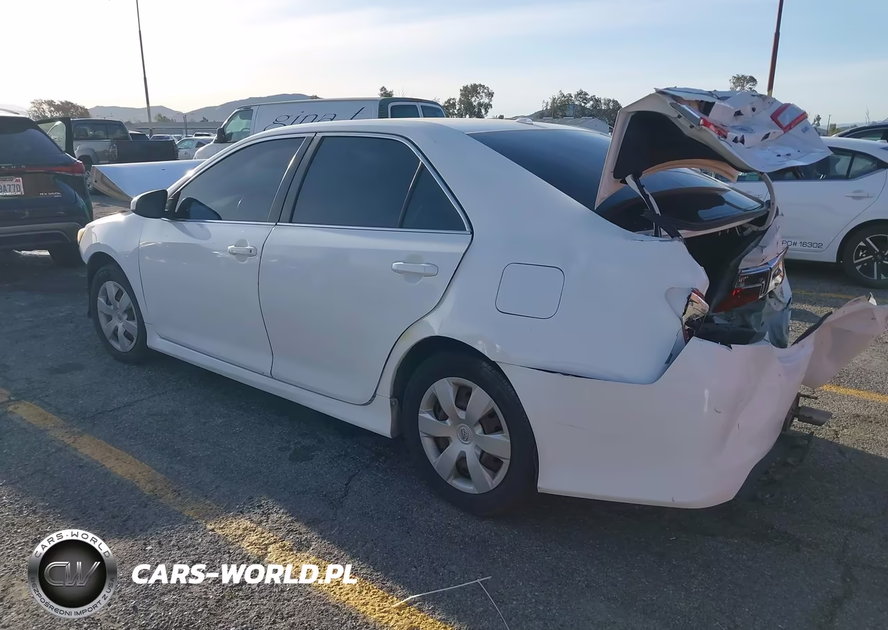 2014 Toyota Camry Se VIN:4T1BF1FK7EU395554 - 3