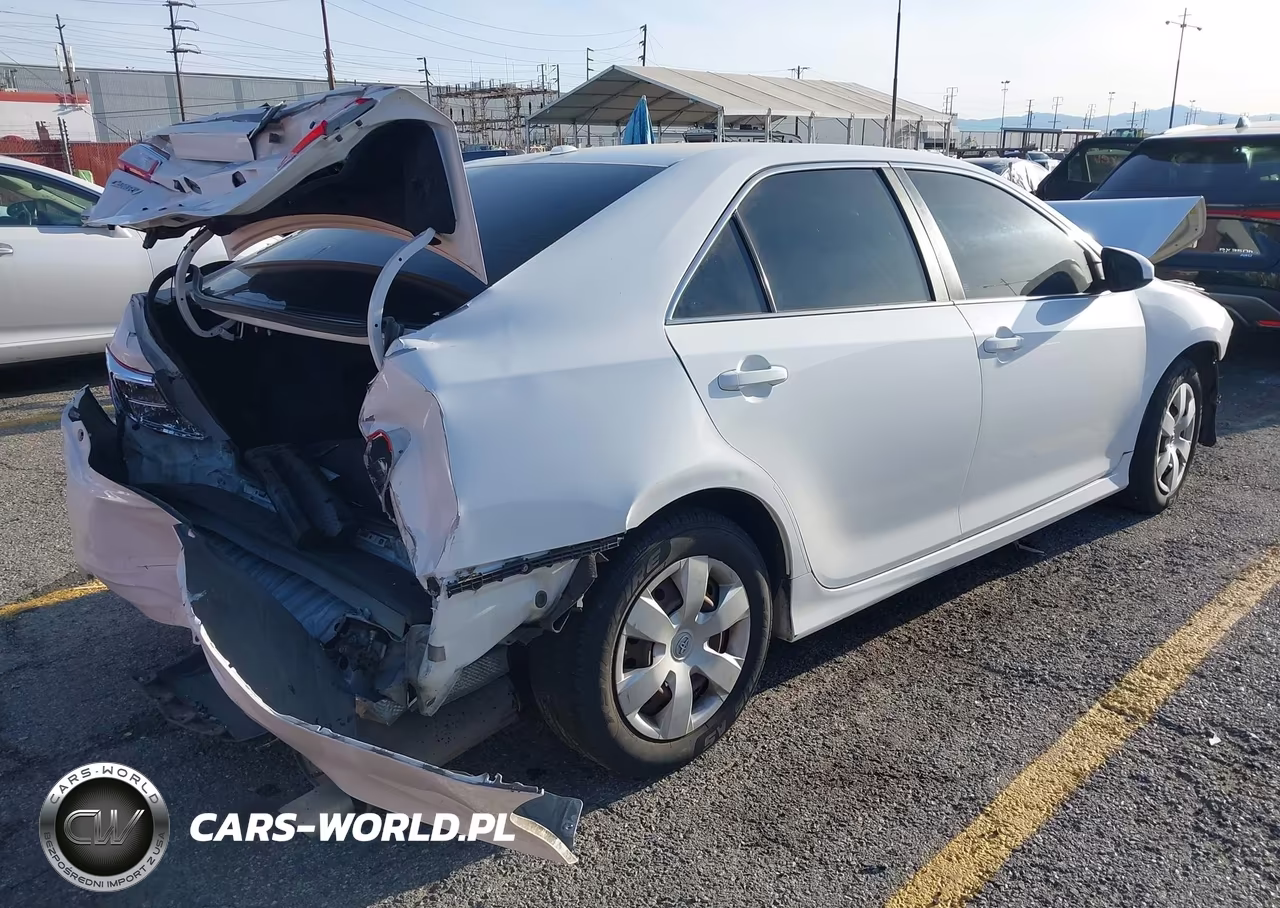 2014 Toyota Camry Se VIN:4T1BF1FK7EU395554 - 4