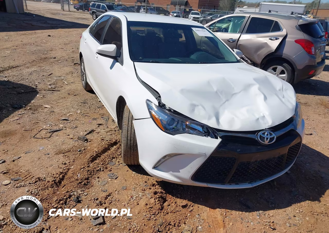 2017 Toyota Camry Se VIN:4T1BF1FK7HU399334 - 16