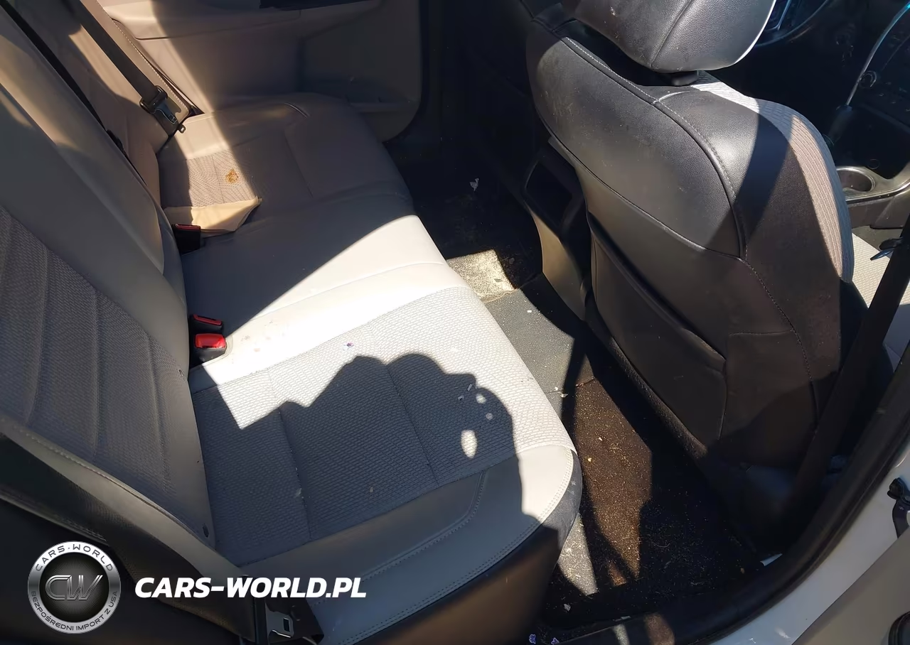 2017 Toyota Camry Se VIN:4T1BF1FK7HU399334 - 8