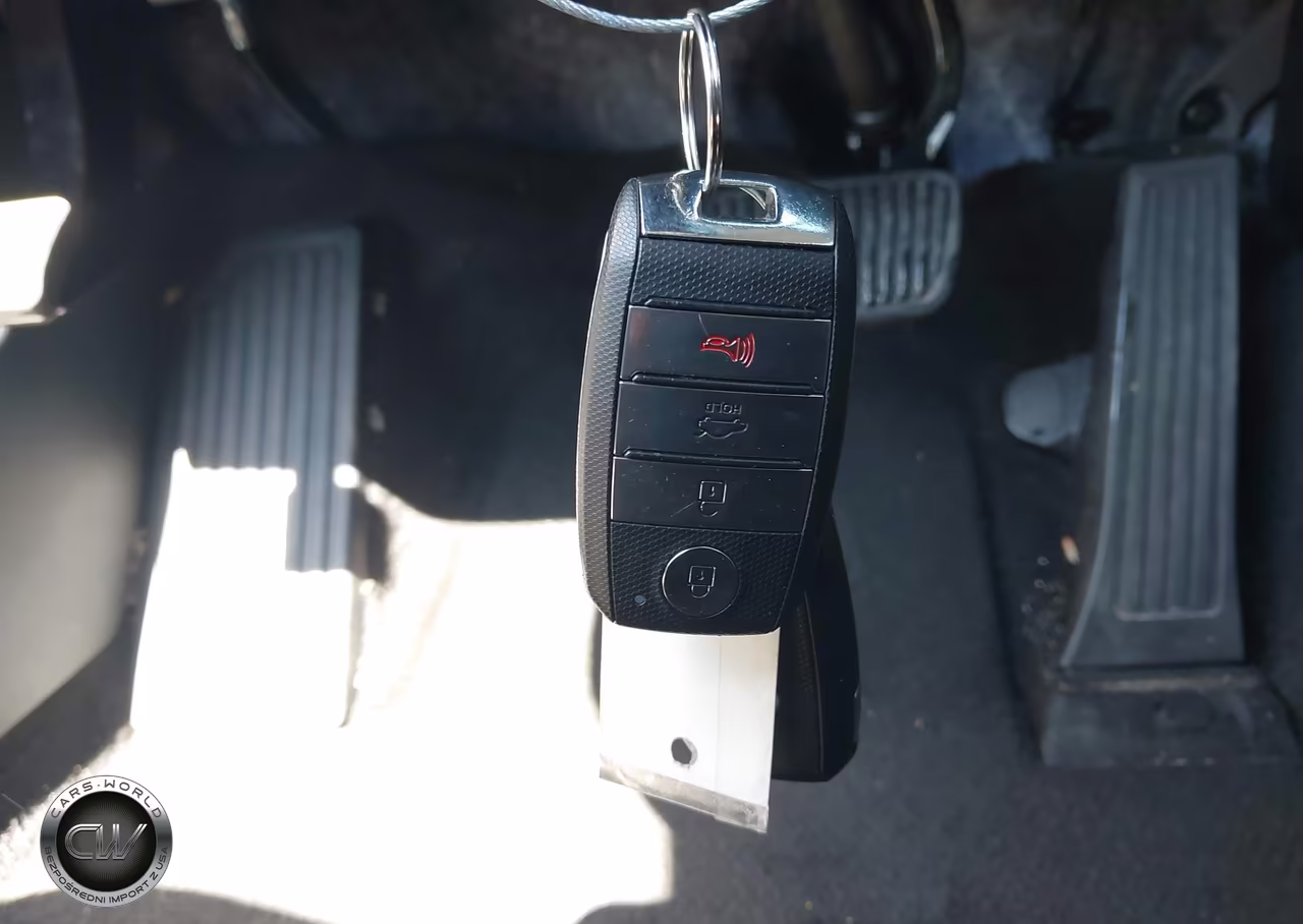 2018 Kia Optima Sx Turbo VIN:5XXGW4L26JG228117 - 11